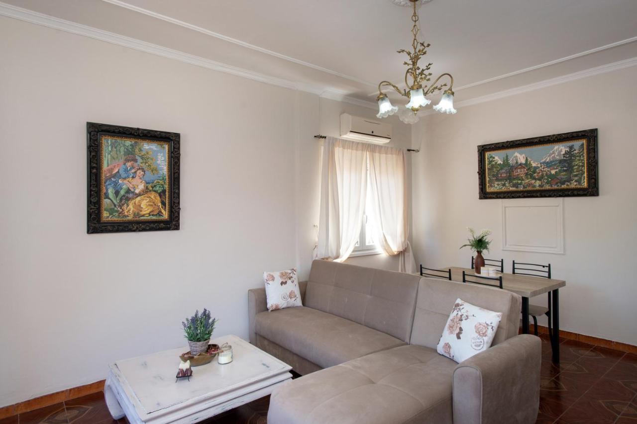 Georgia's Apartments, - Complex S Country house *