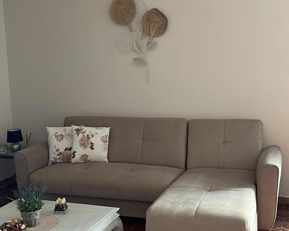 Georgia's Apartments, - Complex S Εξοχικό σπίτι